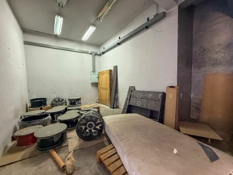 Home office in Sriracha (Bueng) ready for immediate use and business operation., Chon Buri (Pattaya), Bueng, Si Racha, Chon Buri (Pattaya), , 300 sqm, Office Space For Sale, by A House Property Co.,Ltd., 500226294 - DDproperty.com