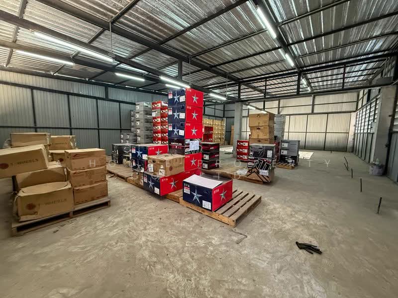 Home office in Sriracha (Bueng) ready for immediate use and business operation., Chon Buri (Pattaya), Bueng, Si Racha, Chon Buri (Pattaya), , 300 sqm, Office Space For Sale, by A House Property Co.,Ltd., 500226294 - DDproperty.com