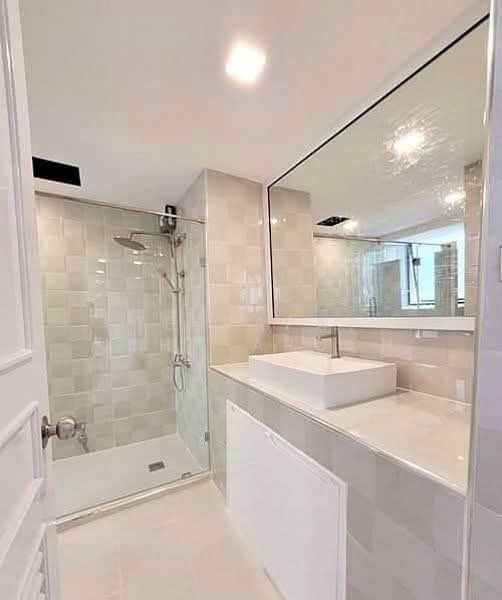 President Park Sukhumvit 24, Bangkok, 99 Sukhumvit 24 Alley, Khlongtoei Nua, Watthana, Bangkok, 3 Bedrooms, 223 sqm, Condo For Rent, by Teerapat Utha-aroon, 500226328 - DDproperty.com