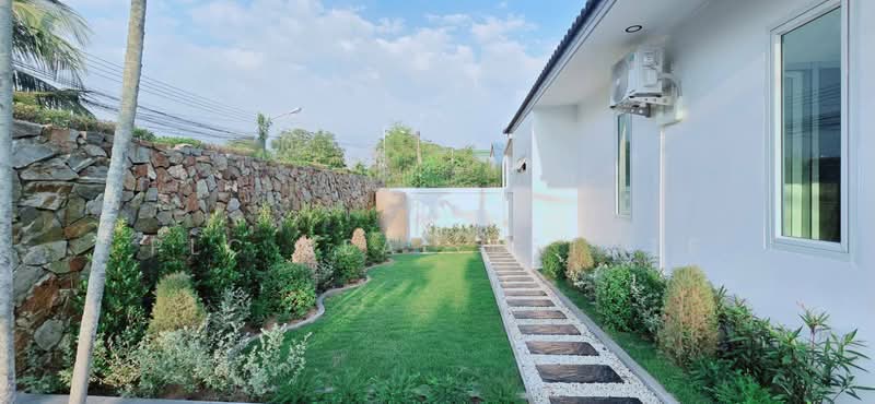 3 Bedroom Pool Villa for Sale in Huai Yai, Chon Buri (Pattaya), Bang Lamung, Bang Lamung (Pattaya), Chon Buri (Pattaya), 3 Bedrooms, 420 sqm, Villa For Sale, by PLC Real Estate, 500226342 - DDproperty.com