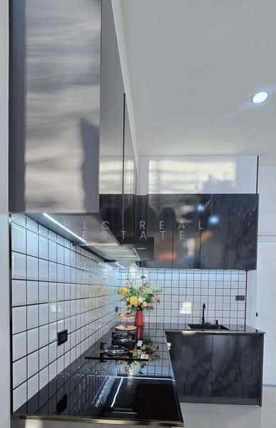 ขายบ้านวิลล่า 3 ห้องนอนพร้อมสระว่ายน้ำส่วนตัว ในห้วยใหญ่, ชลบุรี, บางละมุง, บางละมุง, ชลบุรี, 420 ตร.ม., วิลล่า ขาย, โดย PLC Real Estate, 500226342 - DDproperty.com