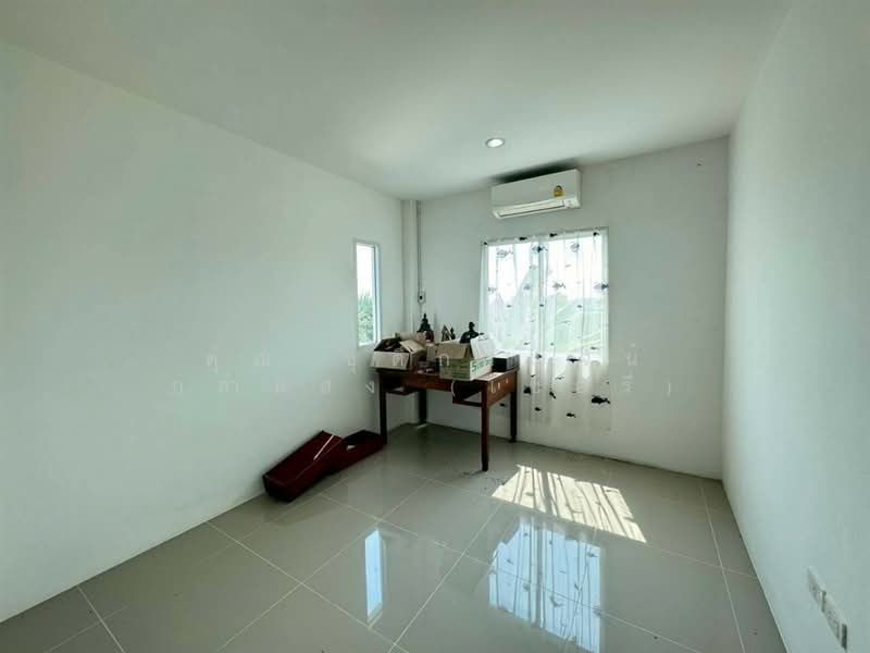 Suksamran Cottage Prachauthit 90 : สุขสำราญ คอทเทจ ประชาอุทิศ 90, สมุทรปราการ, ซอยประชาอุทิศ 90 ต.บ้านคลองสวน อ.พระสมุทรเจดีย์ จ.สมุทรปราการ, บ้านคลองสวน, พระสมุทรเจดีย์, สมุทรปราการ, 170 ตร.ม., บ้านเดี่ยว ขาย, โดย คุณ ชุติกาญจน์ กล่ำแสง (เชอรี่), 500226355 - DDproperty.com