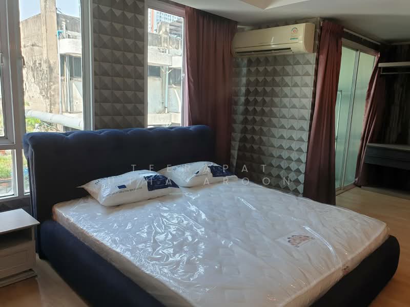 Symphony Condo, Bangkok, - Sukhumvit Road, Bang Chak, Phra Khanong, Bangkok, 2 Bedrooms, 88 sqm, Condo For Rent, by Teerapat Utha-aroon, 500226358 - DDproperty.com