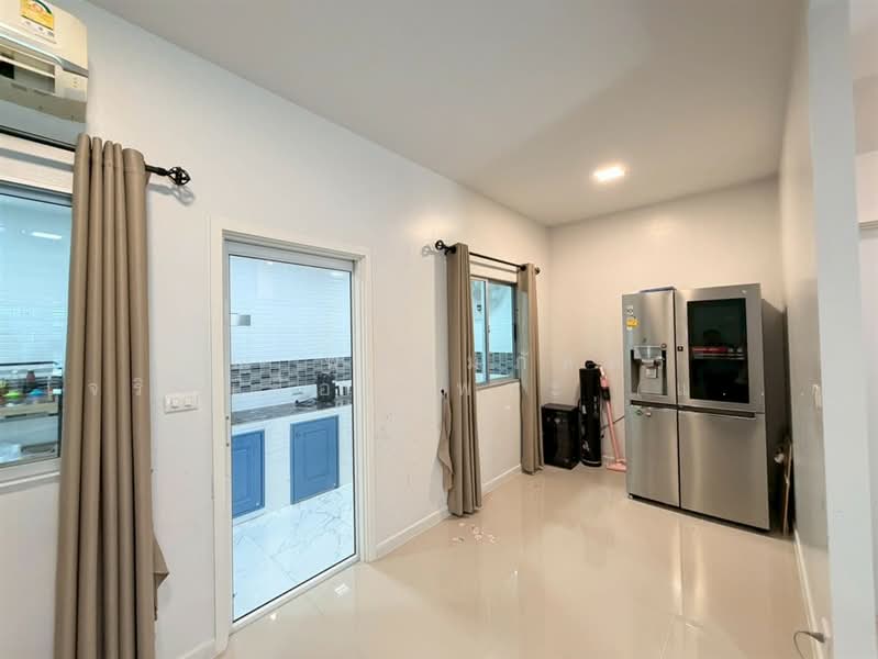 Pruksa Ville Rangsit-Workpoint, Pathum Thani, Prem Prachakon Canal Road, Bang Phun, Muang Pathum Thani, Pathum Thani, 3 Bedrooms, 120 sqm, Townhouse For Sale, by คุณ พรหมภัสสร เจริญเชื้อตาพระ (แพม), 500226369 - DDproperty.com