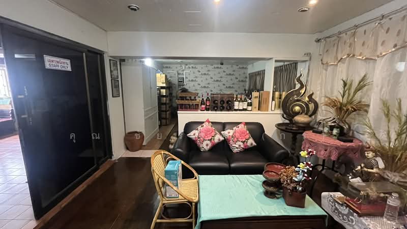 For Sale - อาคารพาณิชย์ 2 คูหา ซอยแจ้งวัฒนะ 1 พร้อมผู้เช่าออฟฟิศ, Bangkok