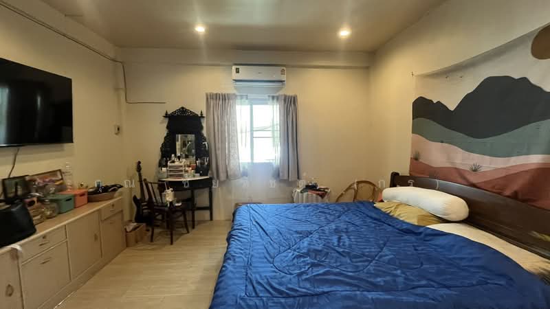 For Sale - อาคารพาณิชย์ 2 คูหา ซอยแจ้งวัฒนะ 1 พร้อมผู้เช่าออฟฟิศ, Bangkok