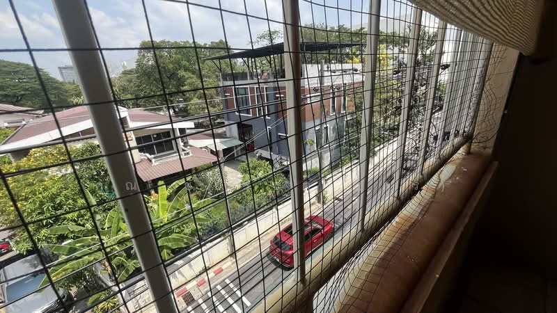 For Sale - อาคารพาณิชย์ 2 คูหา ซอยแจ้งวัฒนะ 1 พร้อมผู้เช่าออฟฟิศ, Bangkok