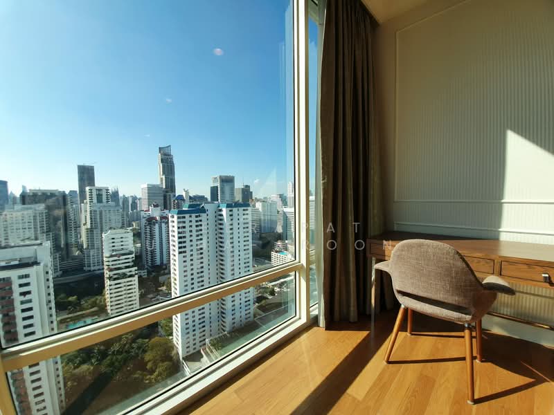 Royce Private Residences, Bangkok, 61 Soi Sukhumvit 31, Khlongtoei Nua, Watthana, Bangkok, 3 Bedrooms, 143 sqm, Condo For Rent, by Teerapat Utha-aroon, 500226391 - DDproperty.com