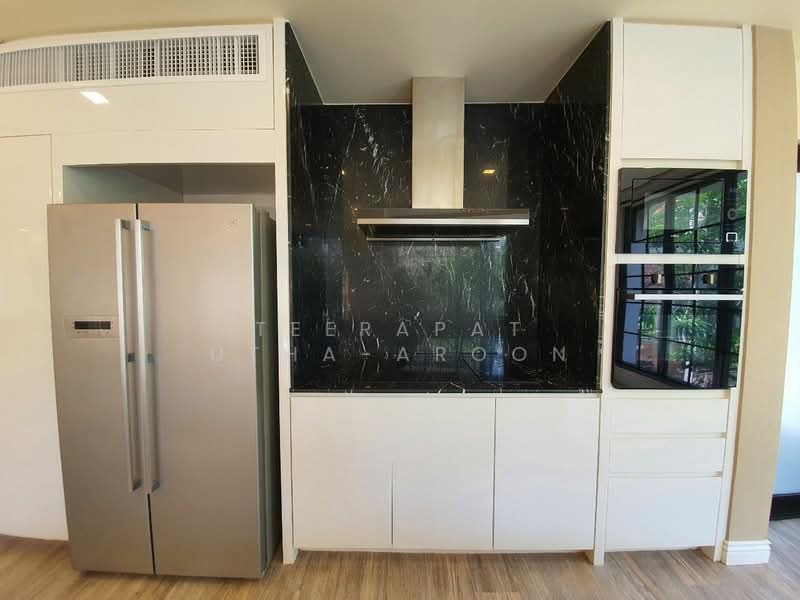 Penthouse Condominium 2, Bangkok, Phra Kanong Nua, Watthana, Bangkok, 3 Bedrooms, 230 sqm, Condo For Rent, by Teerapat Utha-aroon, 500226417 - DDproperty.com