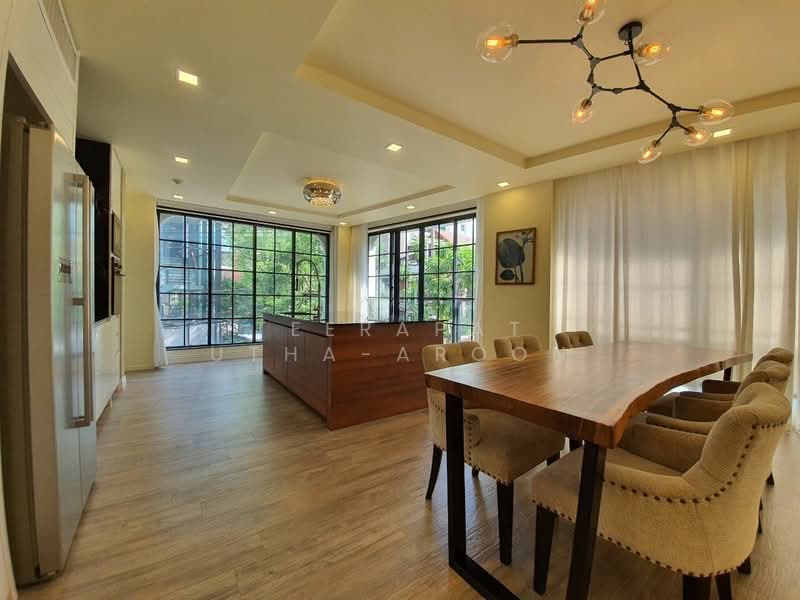 Penthouse Condominium 2 : เพนเฮาส์ คอนโดมิเนียม 2, กรุงเทพ, พระโขนงเหนือ, วัฒนา, กรุงเทพ, 230 ตร.ม., คอนโด ให้เช่า, โดย Teerapat Utha-aroon, 500226417 - DDproperty.com