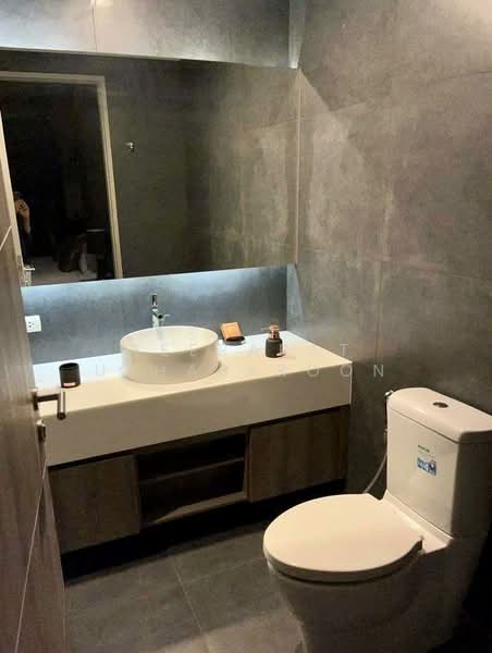 Trapezo Sukhumvit 16, Bangkok, Soi Sukhumvit 16, Khlong Toei, Khlong Toei, Bangkok, 2 Bedrooms, 85 sqm, Condo For Rent, by Teerapat Utha-aroon, 500226437 - DDproperty.com