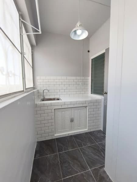 ขาย - Baan Ua-Athorn Khajonwit : บ้านเอื้ออาทร ขจรวิทย์, สมุทรปราการ