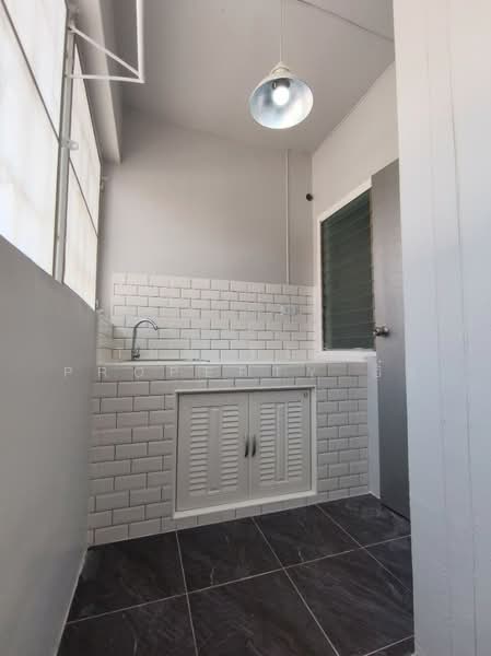 For Sale - Baan Ua-Athorn Khajonwit, Samut Prakan