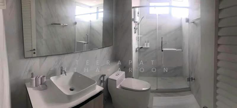 Nusasiri Grand, Bangkok, Soi Sukhumvit 42, Phra Kanong, Khlong Toei, Bangkok, 2 Bedrooms, 130 sqm, Condo For Rent, by Teerapat Utha-aroon, 500226467 - DDproperty.com