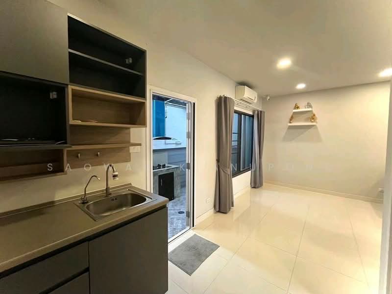 Britania Mega Town Bangna : บริทาเนีย เมกะทาวน์ บางนา, สมุทรปราการ, ซ.บัวนครินทร์ (วัดคลองปลัดเปรียง), บางแก้ว, บางพลี, สมุทรปราการ, 150 ตร.ม., ทาวน์เฮ้าส์ ให้เช่า, โดย Saowaluk Anupong, 500226481 - DDproperty.com