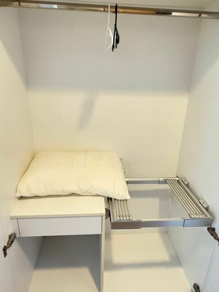 Liv @ 49, Bangkok, 9 Sukhumvit 49 Rd, Khlong Tan Nua, Watthana, Bangkok, 1 Bedroom, 46 sqm, Condo For Rent, by Teerapat Utha-aroon, 500226504 - DDproperty.com