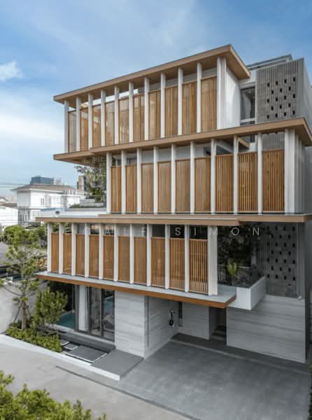 Vi Ari, Bangkok, 38 Ari 3 Alley, Samsen Nai, Phaya Thai, Bangkok, 5 Bedrooms, 550 sqm, Single Detached House For Sale, by Decalf Simon, 500226509 - DDproperty.com