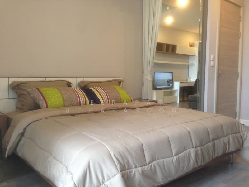 The Room Sathorn, Bangkok, 78 Pan Road, Silom, Bang Rak, Bangkok, 1 Bedroom, 50 sqm, Condo For Rent, by Teerapat Utha-aroon, 500226533 - DDproperty.com