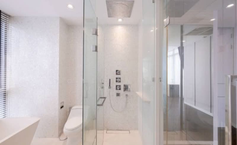 Vittorio 39, Bangkok, 8 Sukhumvit, Khlong Tan Nua, Watthana, Bangkok, 2 Bedrooms, 138 sqm, Condo For Sale, by HomeConnect Thailand, 500226541 - DDproperty.com