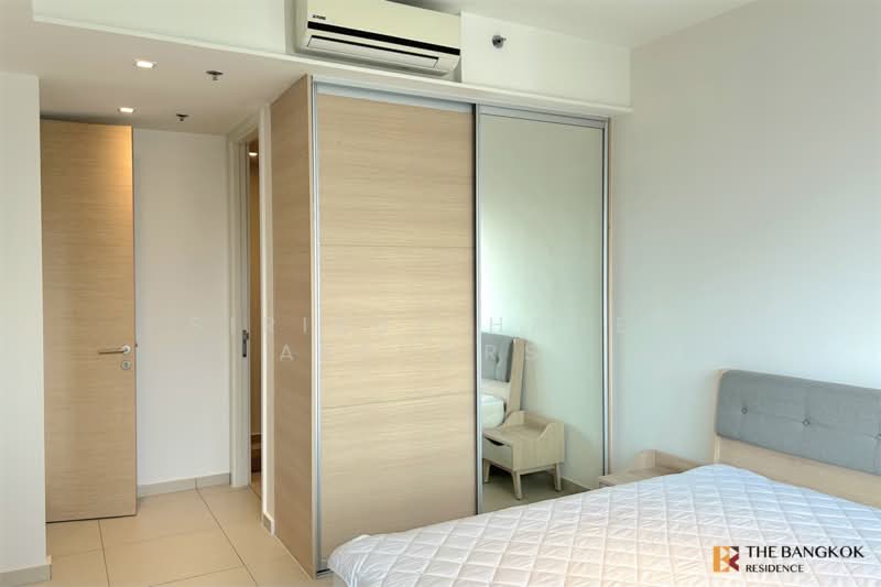 For Sale - The Lofts Ekkamai, Bangkok