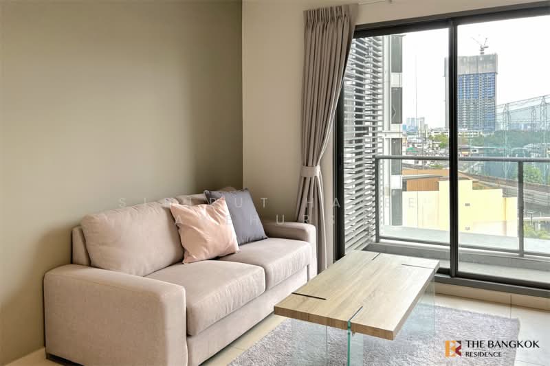 For Sale - The Lofts Ekkamai, Bangkok