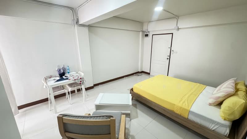 ขาย - Intraview Condotown : อินทราวิวคอนโดทาวน์, กรุงเทพ