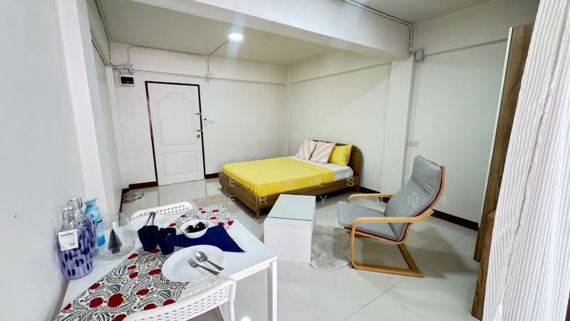 ขาย - Intraview Condotown : อินทราวิวคอนโดทาวน์, กรุงเทพ