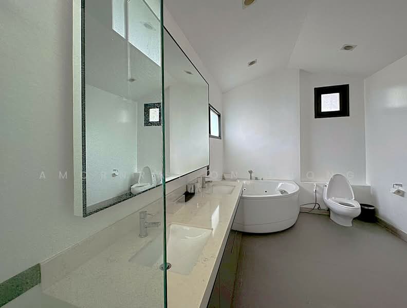 House, Bangkok, Khlong Tan Nua, Watthana, Bangkok, 4 Bedrooms, 450 sqm, Single Detached House For Rent, by Amornrat On-Thong, 500226601 - DDproperty.com