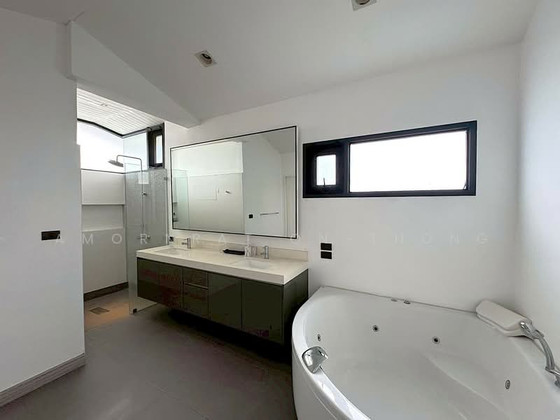 House, Bangkok, Khlong Tan Nua, Watthana, Bangkok, 4 Bedrooms, 450 sqm, Single Detached House For Rent, by Amornrat On-Thong, 500226601 - DDproperty.com