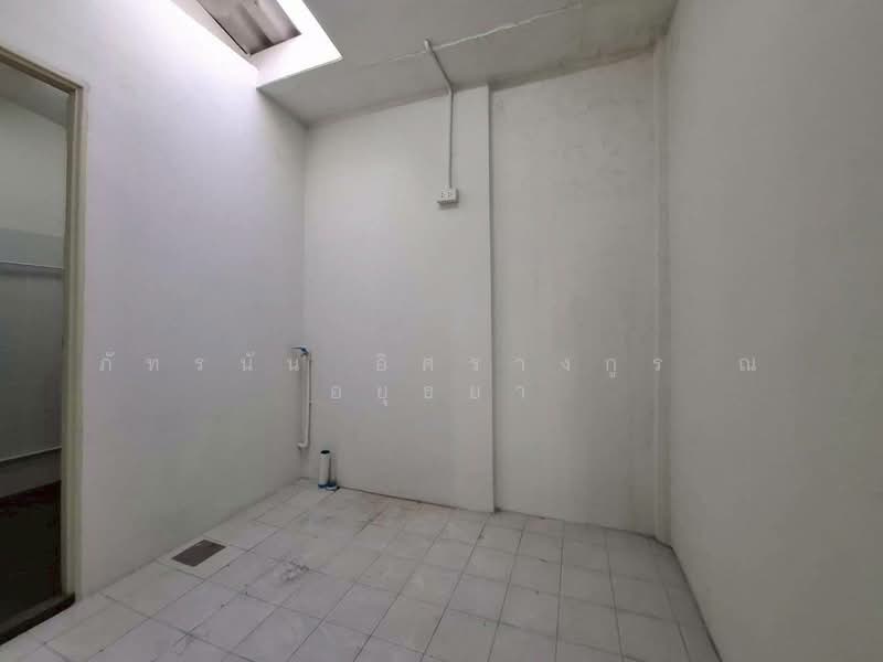 บ้านพรรณนิภา 3 ถนนรังสิต-นครนายก ตำบลคลองสี่ อำเภอคลองหลวง จังหวัดปทุมธานี, ปทุมธานี, รังสิต นครนายก, คลองสี่, คลองหลวง, ปทุมธานี, 69 ตร.ม., ทาวน์เฮ้าส์ ขาย, โดย ภัทรนัน อิศรางกูร ณ อยุธยา, 500226604 - DDproperty.com