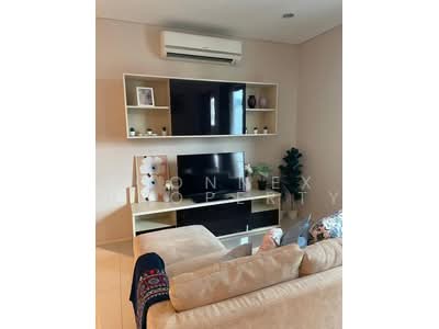 For Rent - Villa Asoke, Bangkok