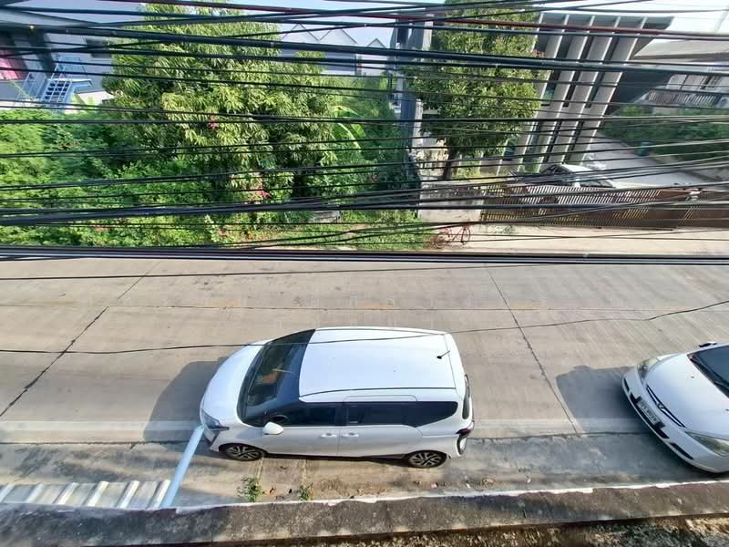 หมู่บ้านพรรณนิภา 3 ถนนรังสิต-นครนายก ตำบลคลองสี่ อำเภอคลองหลวง จังหวัดปทุมธานี, ปทุมธานี, คลองสี่, คลองหลวง, ปทุมธานี, 94 ตร.ม., ทาวน์เฮ้าส์ ขาย, โดย ภัทรนัน อิศรางกูร ณ อยุธยา, 500226656 - DDproperty.com