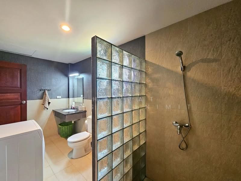 ซอยหมู่บ้านสมอโพรง, ประจวบคีรีขันธ์, หัวหิน, หัวหิน, ประจวบคีรีขันธ์, 180 ตร.ม., วิลล่า ขาย, โดย Chanpat Choksakulnimit, 500226686 - DDproperty.com