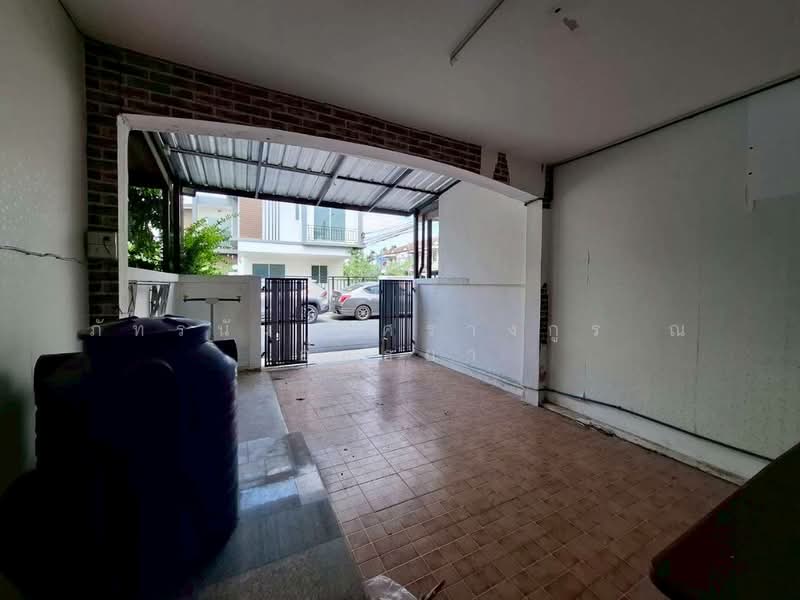 Moobaan K.C. Ramintra 7, Bangkok, Sam Wa Tawan Tok, Khlong Sam Wa, Bangkok, 2 Bedrooms, 64 sqm, Townhouse For Sale, by ภัทรนัน อิศรางกูร ณ อยุธยา, 500226715 - DDproperty.com