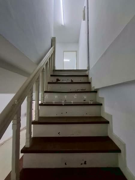 Moobaan K.C. Ramintra 7 : หมู่บ้านเค.ซี. รามอินทรา 7, กรุงเทพ, สามวาตะวันตก, คลองสามวา, กรุงเทพ, 64 ตร.ม., ทาวน์เฮ้าส์ ขาย, โดย ภัทรนัน อิศรางกูร ณ อยุธยา, 500226715 - DDproperty.com