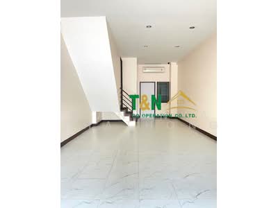 ขาย - อาคารพาณิชย์ 3 ชั้น วัดไผ่เขียว ทุ่งสีกัน, กรุงเทพ