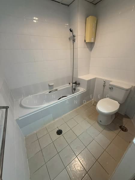 Eastern Tower : อีสเทิร์น ทาวน์เวอร์, ชลบุรี, ซอย เทศบาล 2, ศรีราชา, ศรีราชา, ชลบุรี, 104 ตร.ม., คอนโด ขาย, โดย Infinity EEC (Thailand) Co., Ltd., 500226740 - DDproperty.com