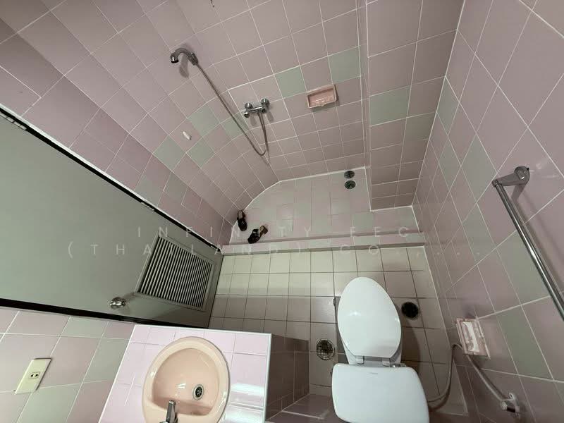 Eastern Tower : อีสเทิร์น ทาวน์เวอร์, ชลบุรี, ซอย เทศบาล 2, ศรีราชา, ศรีราชา, ชลบุรี, 104 ตร.ม., คอนโด ขาย, โดย Infinity EEC (Thailand) Co., Ltd., 500226740 - DDproperty.com