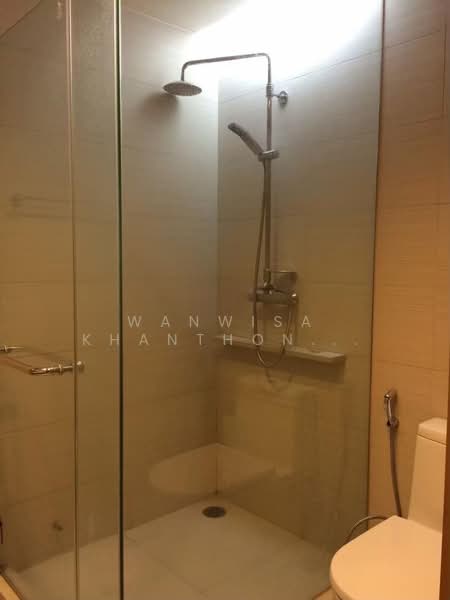 Siri At Sukhumvit, Bangkok, 902 Sukhumvit Road, Phra Kanong, Khlong Toei, Bangkok, 1 Bedroom, 52 sqm, Condo For Rent, by Wanwisa Khanthongkham, 500226741 - DDproperty.com