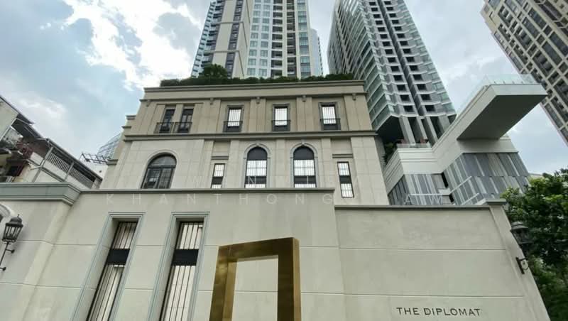 The Diplomat 39, Bangkok, 18 Soi Sukhumvit 39, Sukhumvit Road, Khlong Tan Nua, Watthana, Bangkok, 2 Bedrooms, 92 sqm, Condo For Rent, by Wanwisa Khanthongkham, 500226757 - DDproperty.com