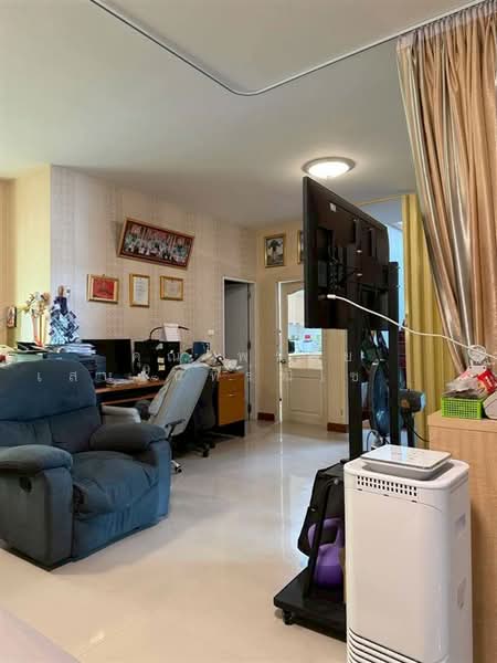 บ้านภัคภิรมย์ รีสอร์ท (Baan Pakpirom Resort) สุวินทวงศ์ 5/2, Bangkok, ถนนสุวินทวงศ์, Saen Sab, Min Buri, Bangkok, 4 Bedrooms, 260 sqm, Single Detached House For Sale, by คุณ พรชัย เสนจันทร์ฒิไชย (โก้), 500226765 - DDproperty.com