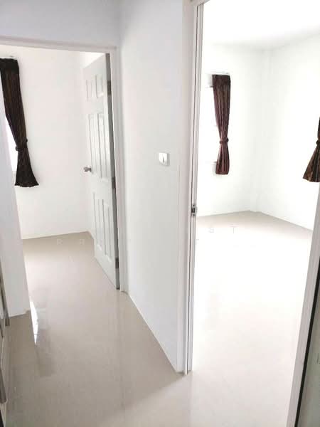 เฟื่องฟ้าวิลล่า 17, Samut Prakan, Phreak Sa Mai, Muang Samut Prakarn, Samut Prakan, 3 Bedrooms, 100 sqm, Townhouse For Sale, by The Best Property จาม, 500226782 - DDproperty.com