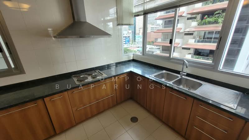Prasanmitr Thani Tower, Bangkok, Soi Sukhumvit 23, Khlongtoei Nua, Watthana, Bangkok, 3 Bedrooms, 220 sqm, Condo For Rent, by Sompob Buaparungsri, 500226802 - DDproperty.com