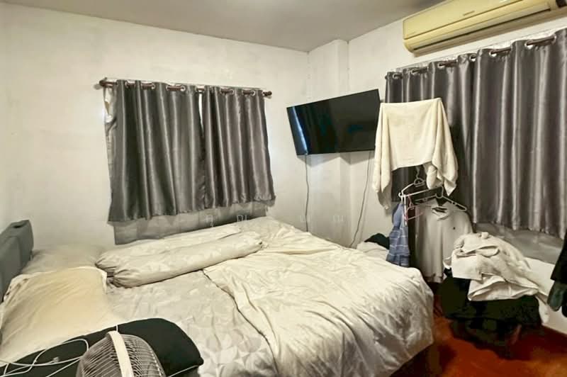 Baan Lapawan 11 : บ้านลภาวัน 11, นนทบุรี, บางบัวทอง, บางบัวทอง, นนทบุรี, 229 ตร.ม., ทาวน์เฮ้าส์ ขาย, โดย คุณริณณ์, 500226841 - DDproperty.com