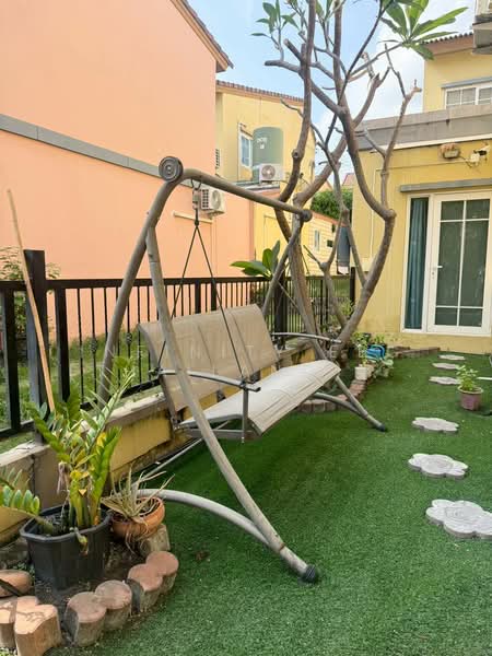 Golden Town Sriracha-Assumption, Chon Buri (Pattaya), Kaokilo, Surasak, Si Racha, Chon Buri (Pattaya), 4 Bedrooms, 150 sqm, Townhouse For Sale, by Infinity EEC (Thailand) Co., Ltd., 500226855 - DDproperty.com