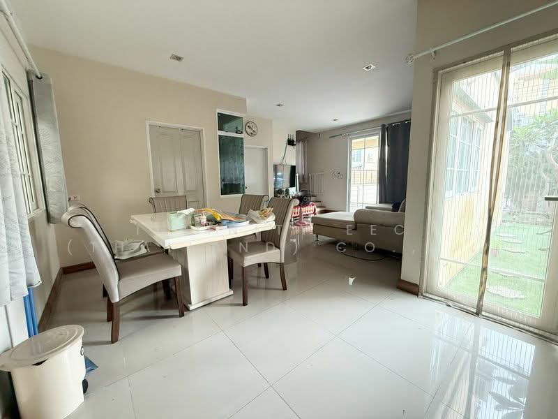 Golden Town Sriracha-Assumption, Chon Buri (Pattaya), Kaokilo, Surasak, Si Racha, Chon Buri (Pattaya), 4 Bedrooms, 150 sqm, Townhouse For Sale, by Infinity EEC (Thailand) Co., Ltd., 500226855 - DDproperty.com