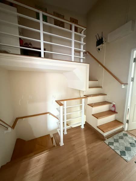 Golden Town Sriracha-Assumption : โกลเด้น ทาวน์ ศรีราชา-อัสสัมชัญ, ชลบุรี, Kaokilo, สุรศักดิ์, ศรีราชา, ชลบุรี, 150 ตร.ม., ทาวน์เฮ้าส์ ขาย, โดย Infinity EEC (Thailand) Co., Ltd., 500226855 - DDproperty.com