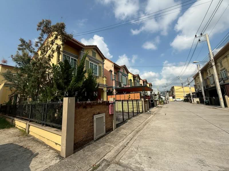 Golden Town Sriracha-Assumption, Chon Buri (Pattaya), Kaokilo, Surasak, Si Racha, Chon Buri (Pattaya), 4 Bedrooms, 150 sqm, Townhouse For Sale, by Infinity EEC (Thailand) Co., Ltd., 500226855 - DDproperty.com