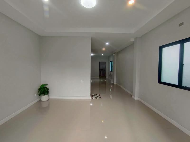 บ้านสวยพร้อมอยู่ รังสิต – สะพานแดง คลอง 1 ซอย 16, ปทุมธานี, ประชาธิปัตย์, ธัญบุรี, ปทุมธานี, 150 ตร.ม., บ้านเดี่ยว ขาย, โดย นภา, 500226881 - DDproperty.com