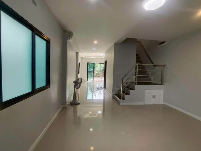 บ้านสวยพร้อมอยู่ รังสิต – สะพานแดง คลอง 1 ซอย 16, Pathum Thani, Prachathipat, Thanyaburi, Pathum Thani, 2 Bedrooms, 150 sqm, Single Detached House For Sale, by นภา, 500226881 - DDproperty.com